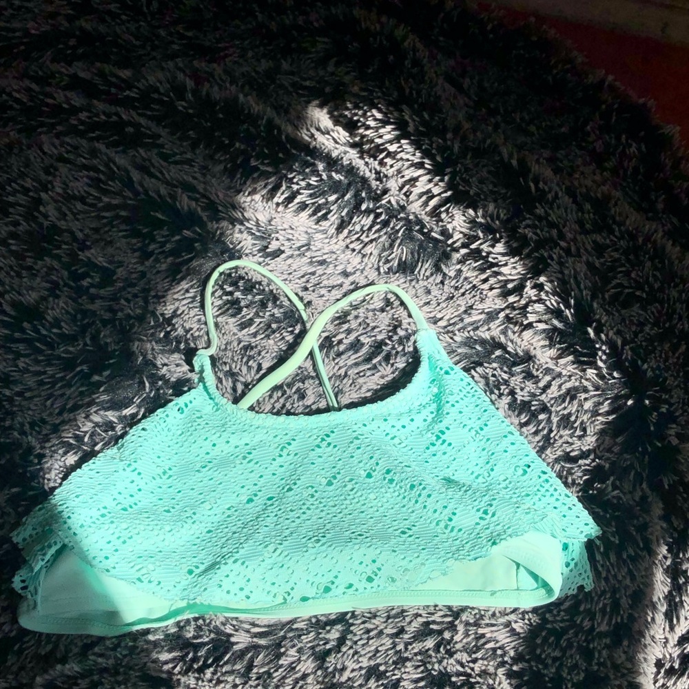 Super cute strappy sea foam green bikini top